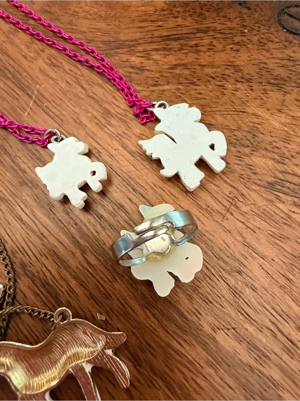 🦄 Vintage Claire’s Y2K Kids Unicorn & Pegasus Jewelry Lot (4 Pieces) - Picture 9 of 9